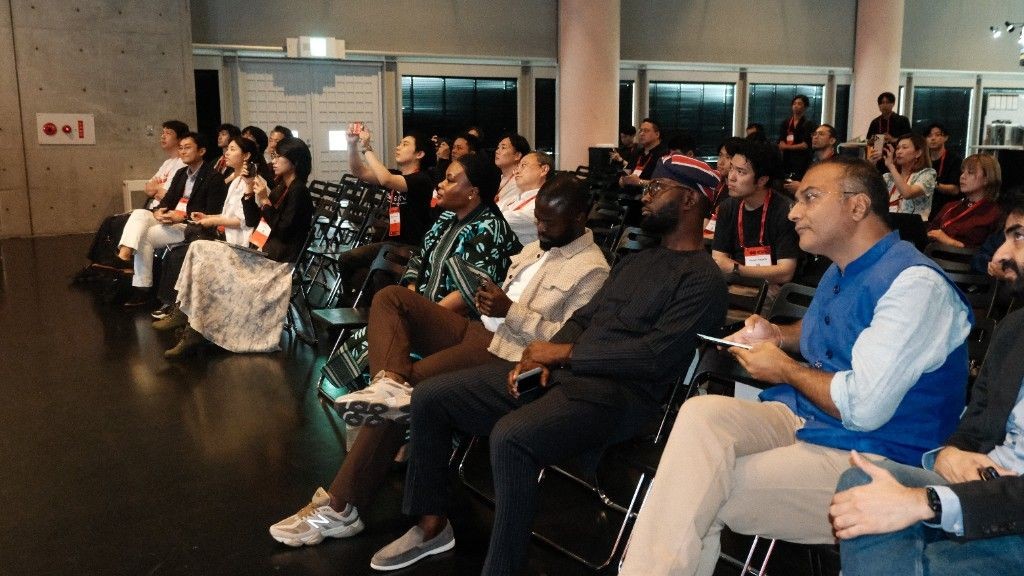 Audience at IVS listening to the Africa and India markets session